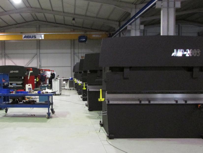 NEW PRODUCTION OF CNC PRESS BRAKES