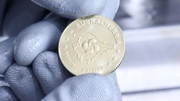 Embedded thumbnail for MX700 - Fabricar monedas