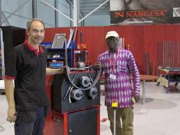 El señor Lancine es directivo de la empresa Indigo, especializada en la fabricación y venta de estructuras metálicas para la construcción, en Costa de Marfil.