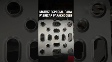 Vídeo: Matriz sob medida para fabricar para-choques